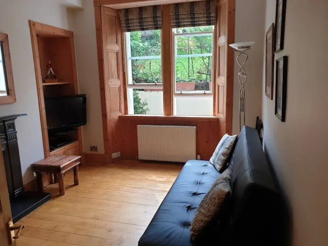 Cosy Flat With Garden View