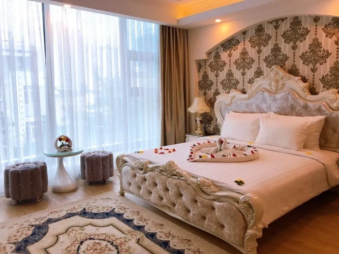 Double Suite