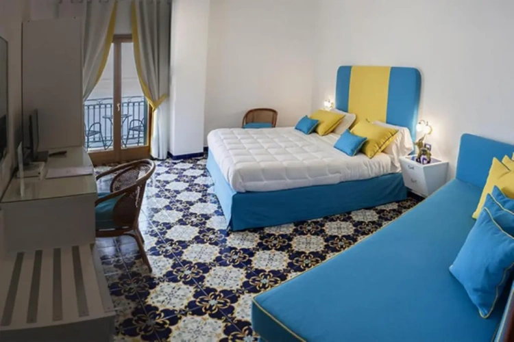 Comfort room