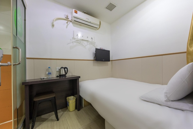 Standard Single room
