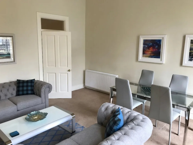 Broughton Place Apartment