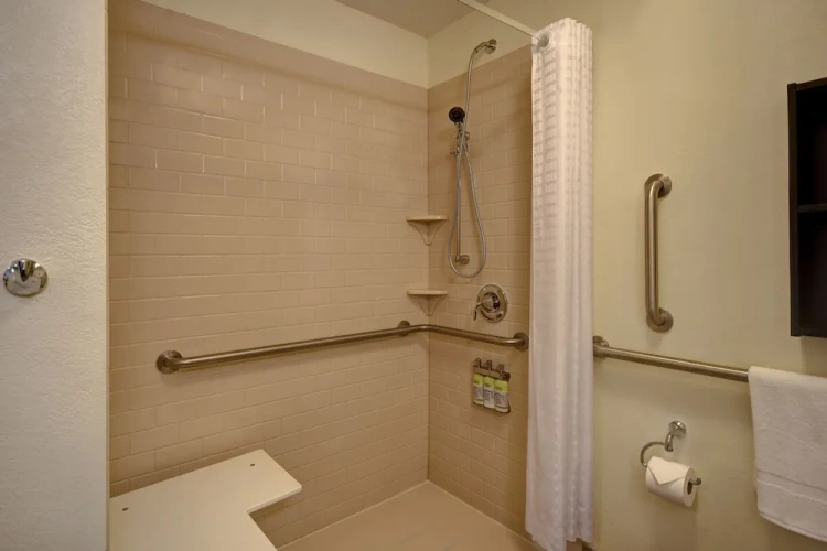 Quadruple Suite
