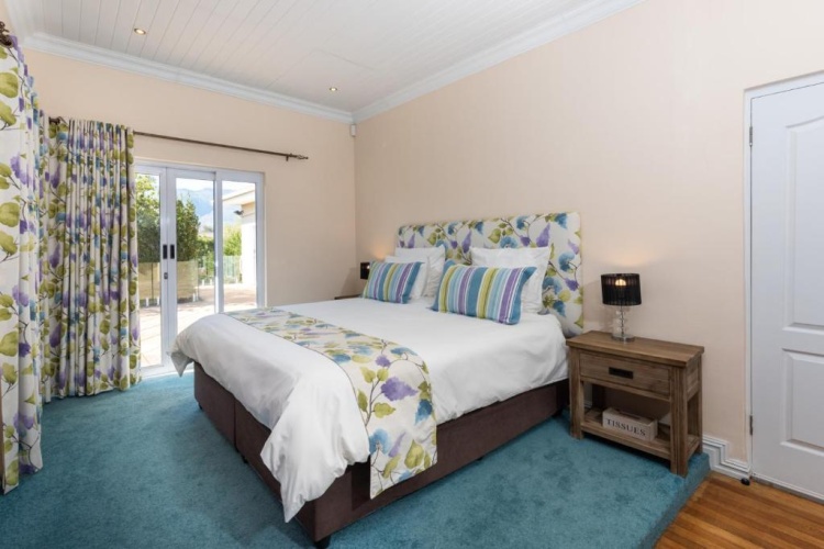 Double Suite with mountain view