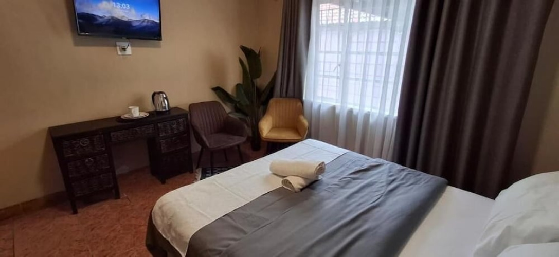 Neema Lodge