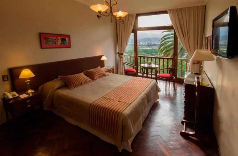 Superior Double room with city view