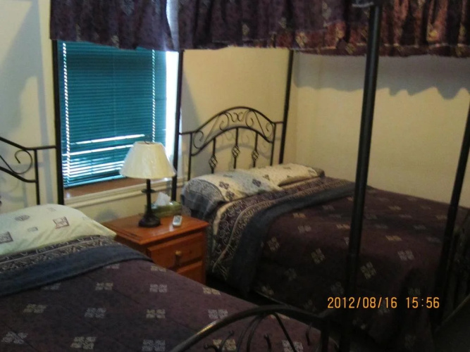 Georgian Manor Inn & B & B