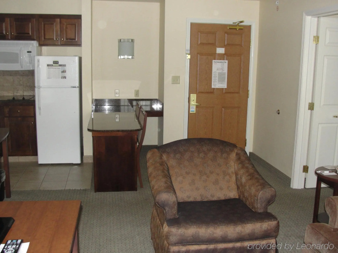 Staybridge Suites Lansing - Okemos by IHG