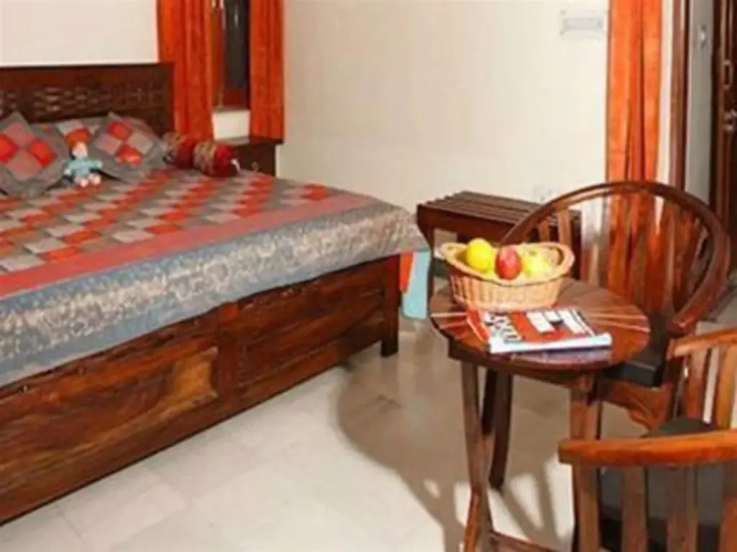 Naindivi Homestay