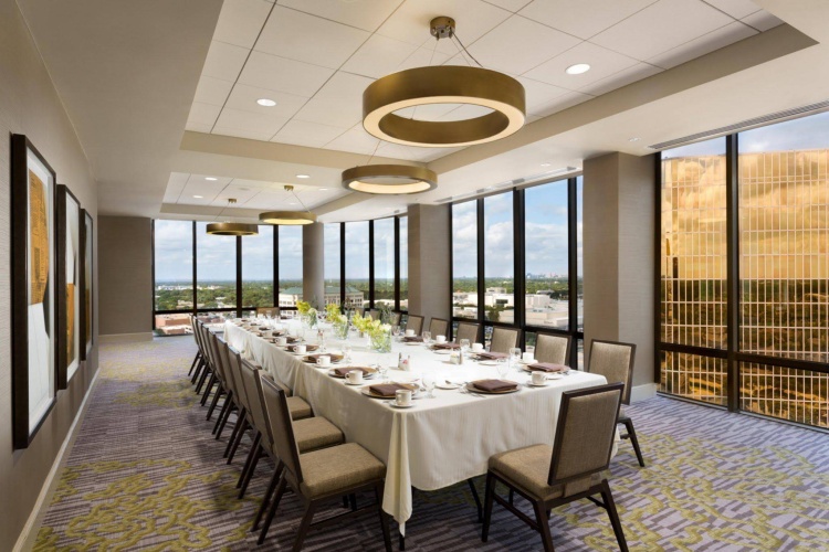 DoubleTree by Hilton Hotel Dallas - Campbell Centre photo 20
