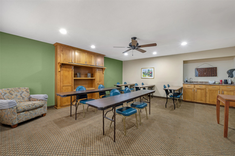 Best Western Cottonwood Inn photo 25
