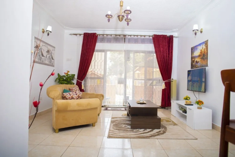 2 Bedrooms Classic Apartment with balcony and with city view