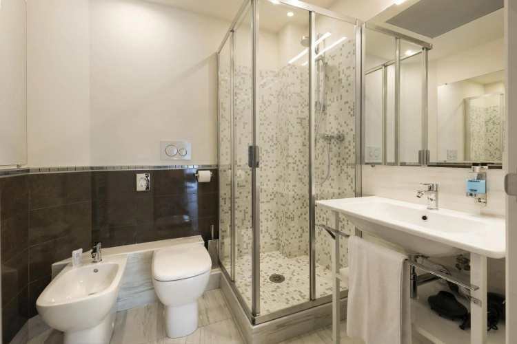 Adesso Hotel photo 9