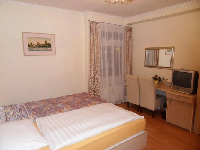 Hotel Adler