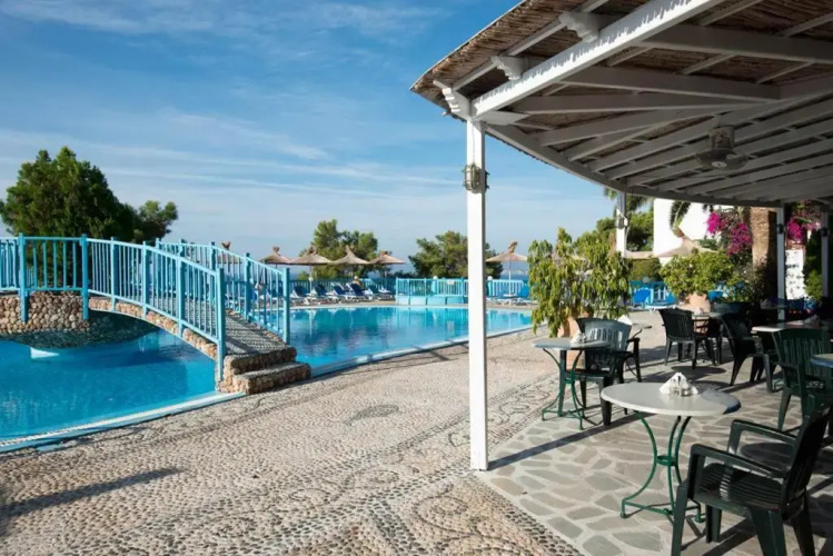 Pefkos Karpathios