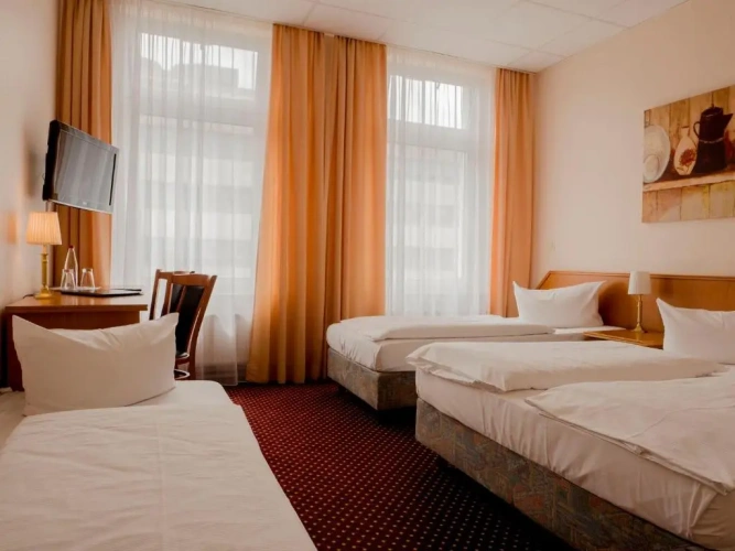 Standard Quadruple room