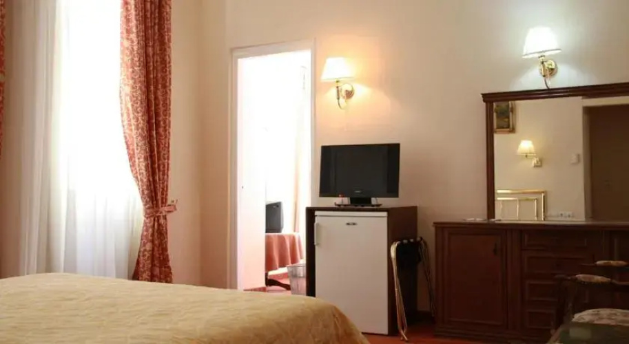 Avra Spa Hotel