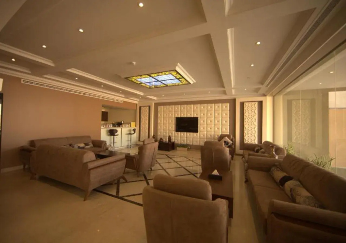 Rose Palace Hotel Suites