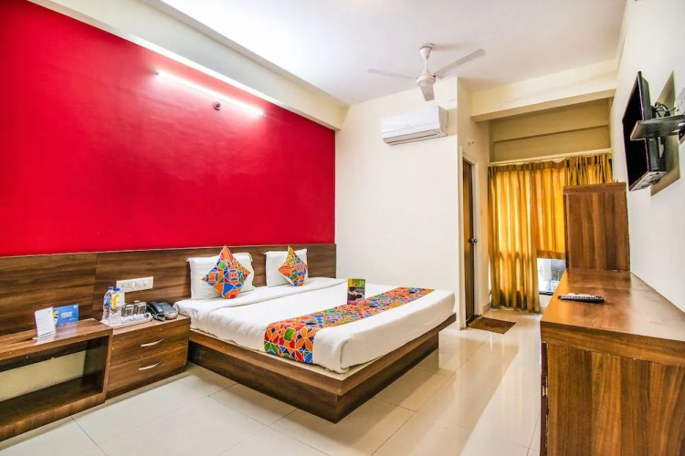 FabHotel Kumar