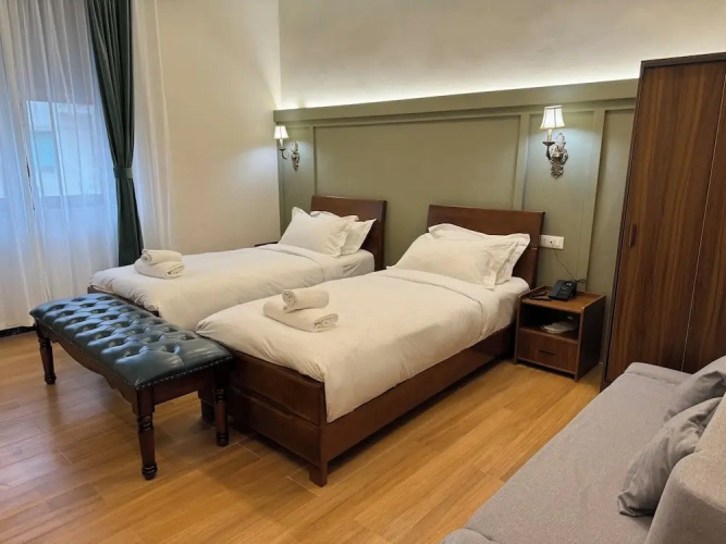 Modi Hotel