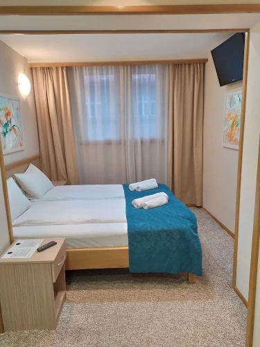 Deluxe Double Studio