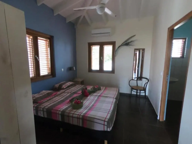 2 Bedrooms Apartment