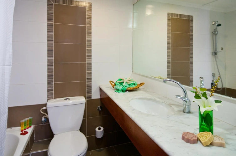 Superior Triple room