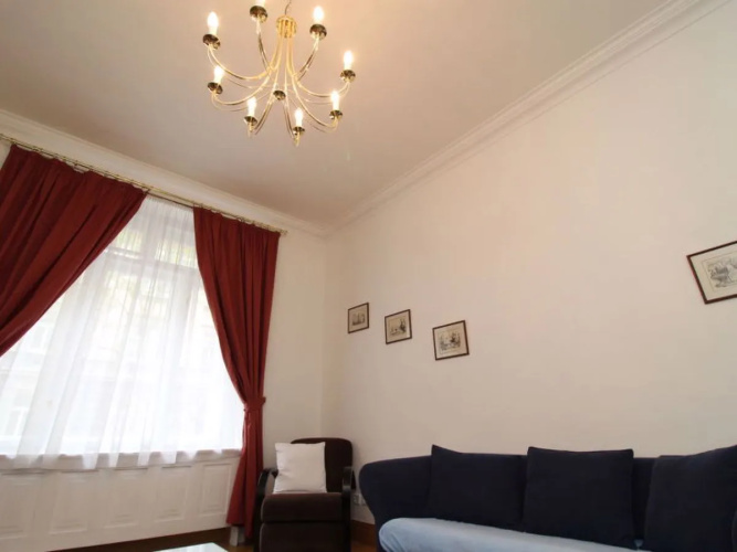 Manes Apartment