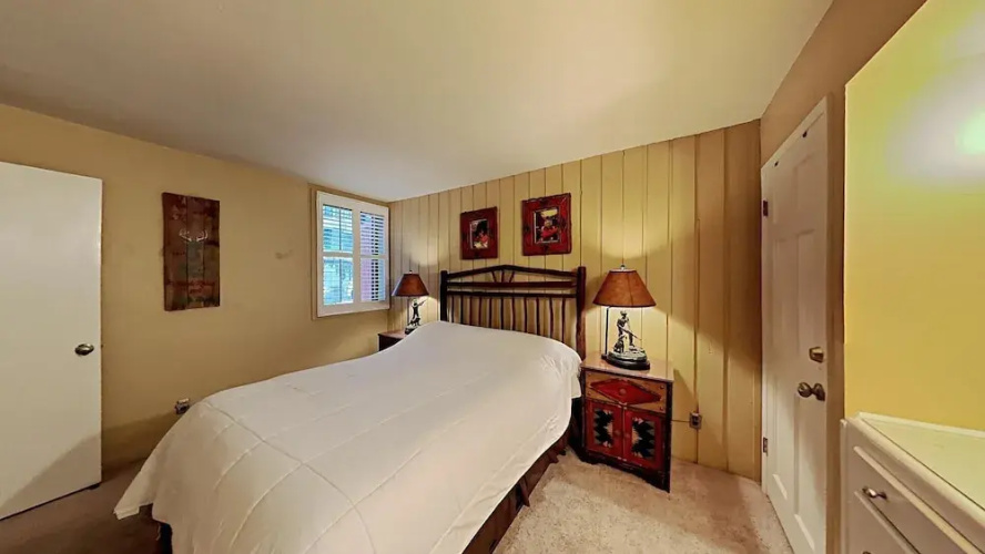 512 2 Bedroom Home