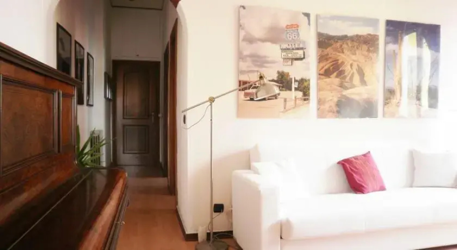 Happy & Beautiful Flat in Milan