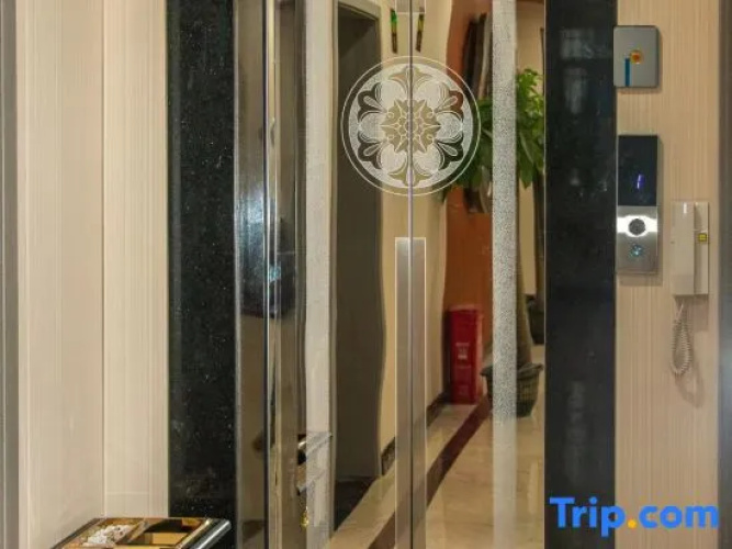 Zhongze B&B, Furong Town