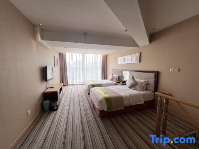 Twin Duplex Suite