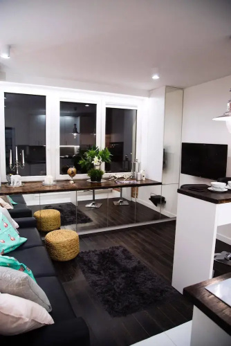 Warsaw Concierge Modern Studio