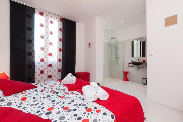 Guest rooms