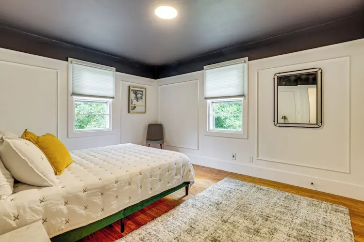 Families Welcome, Fenced Yard: Inviting Greer Home
