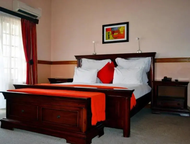 Crown Hotel