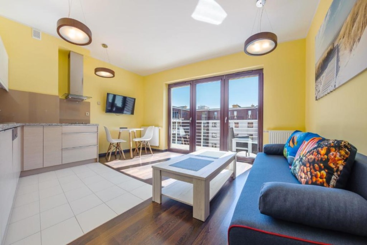 Apartment with balcony