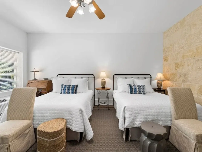 Comfort Quadruple room
