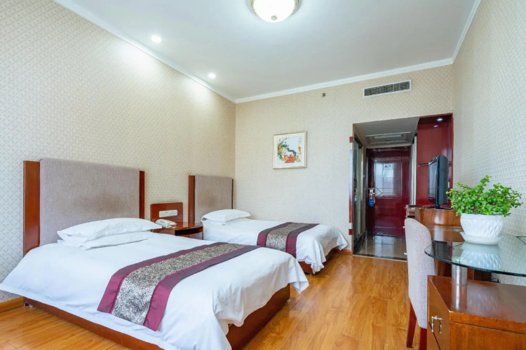 Dong Du Hotel