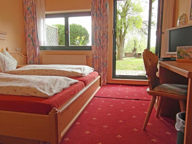Standard Double room with garden view