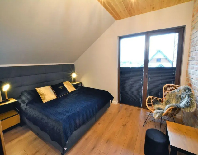 Large, 2-story Holiday Home, Sauna, Jacuzzi