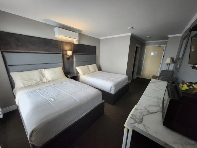 Newfound Inn & Suites
