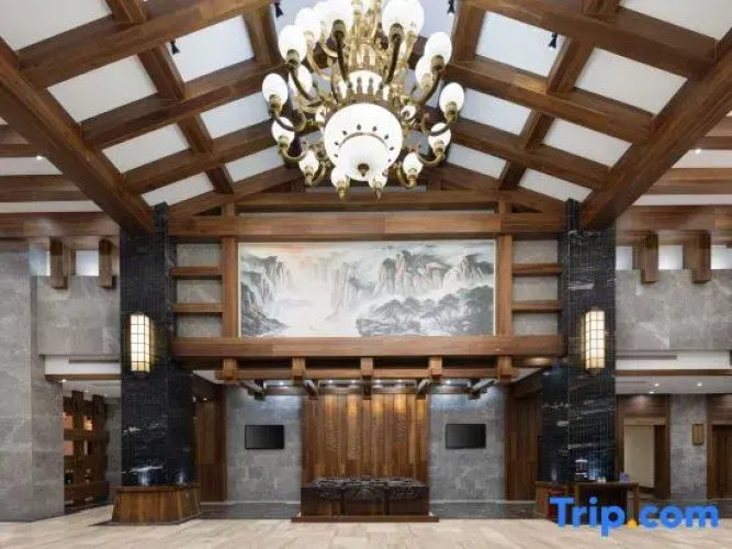 Mandi Binjiang Hotel