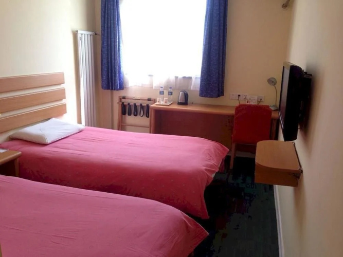 Home Inn Hotel