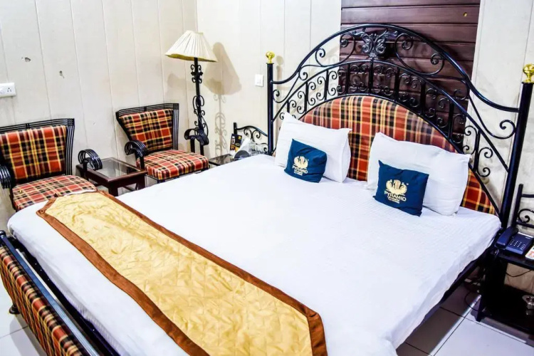 Hotel Puran Palace