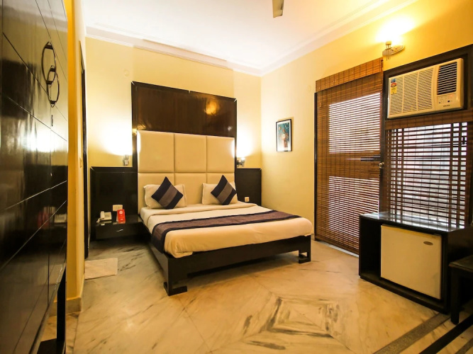 OYO 5106 HKS Residency