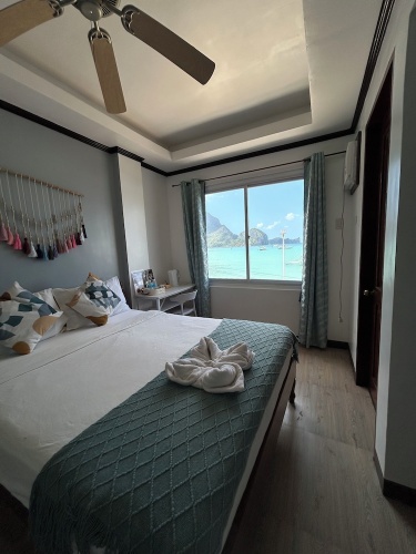 Deluxe Double room with balcony and with sea view