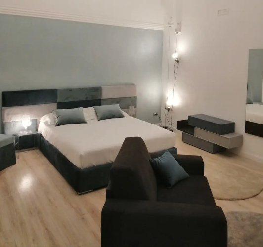 Bari 102