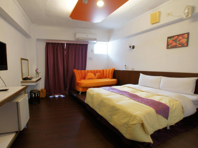 Sunrise Hotel