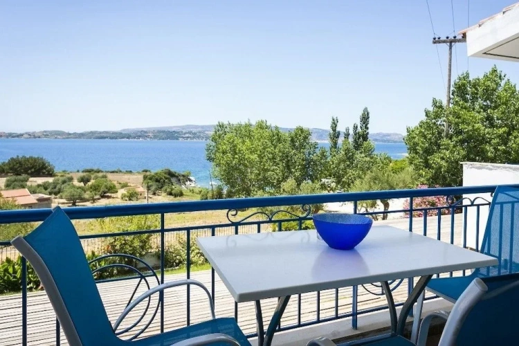 2 Bedrooms Deluxe Apartment