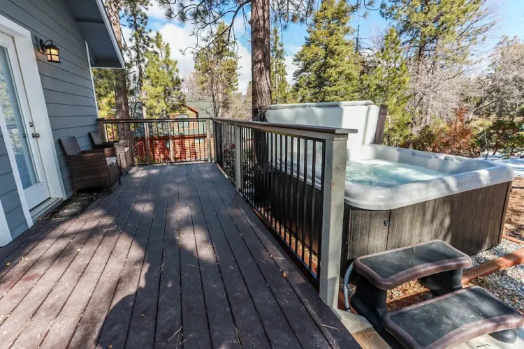 Mountain Modern #1743